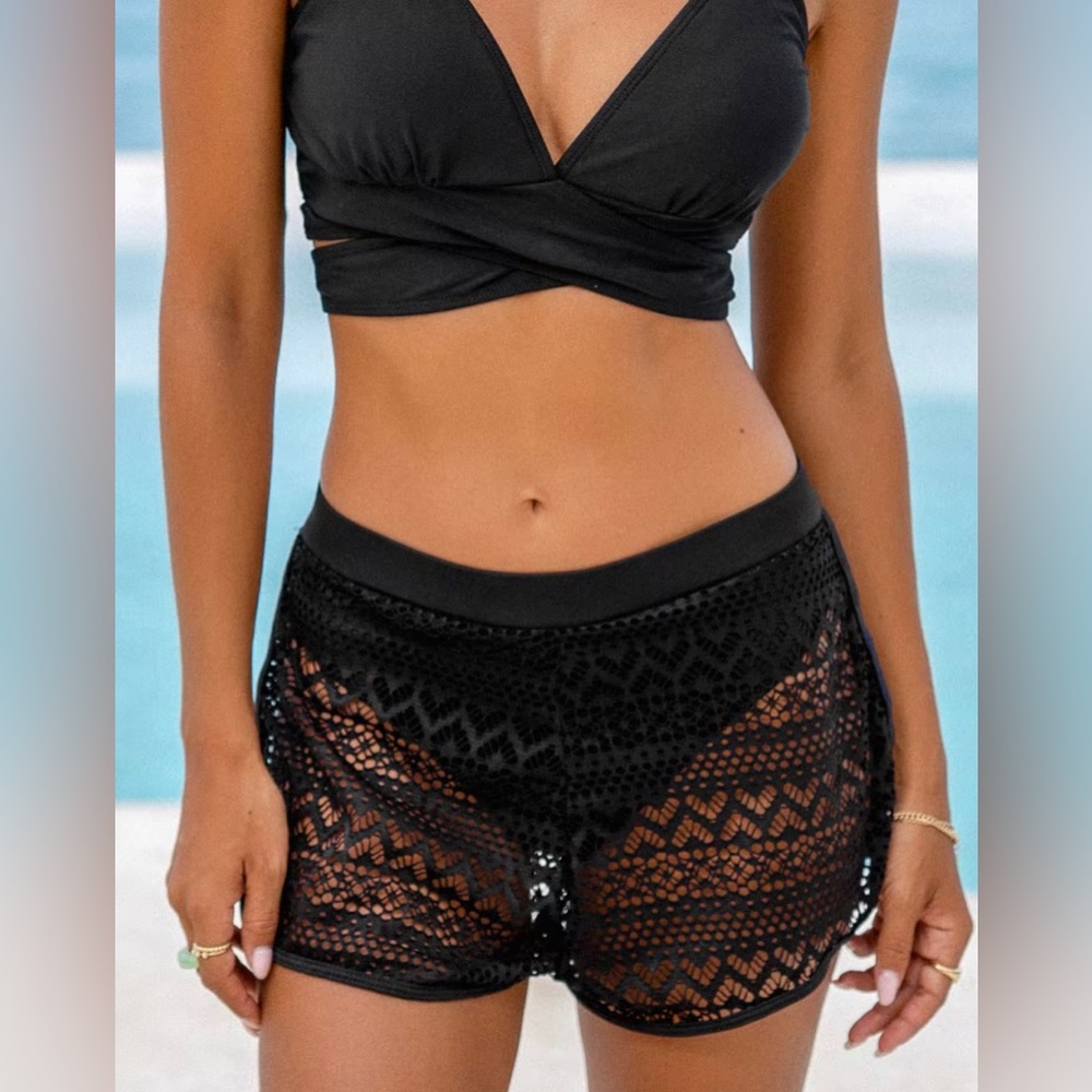 CUPSHE | Lace High Waist Swim Shorts with Bikini NO LONGER WITH TAGS!!